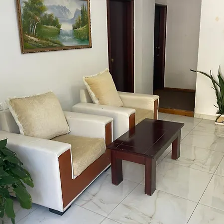 Freskia Hotel 3*