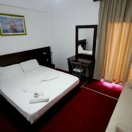 Hotel Freskia 3*