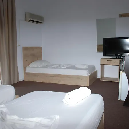 Freskia Hotel